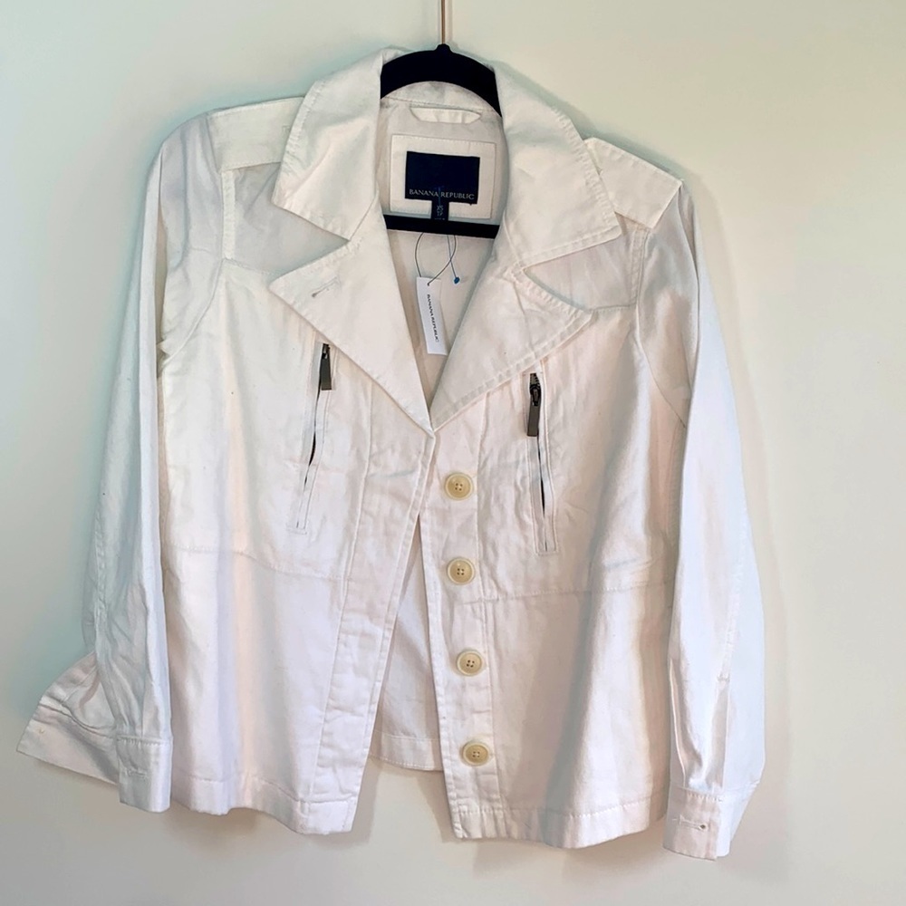 🆕 BANANA REPUBLIC | NWT White Jean Jacket Size XS